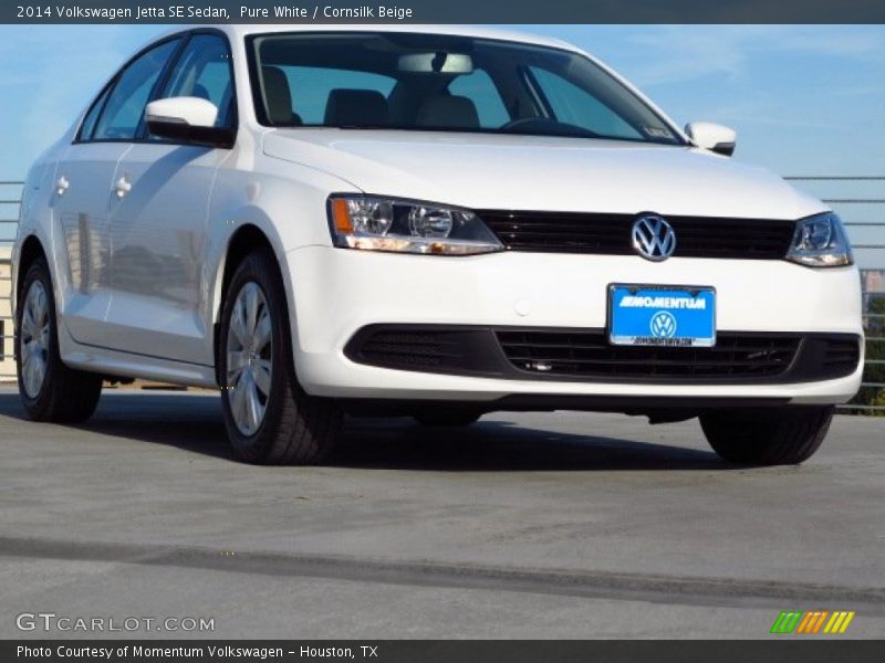 Pure White / Cornsilk Beige 2014 Volkswagen Jetta SE Sedan