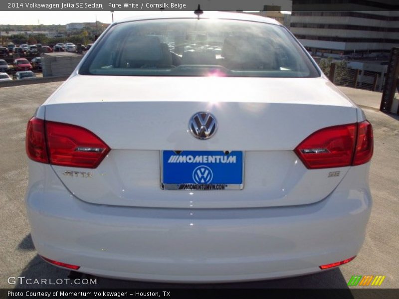 Pure White / Cornsilk Beige 2014 Volkswagen Jetta SE Sedan