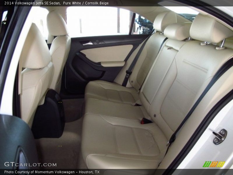 Pure White / Cornsilk Beige 2014 Volkswagen Jetta SE Sedan