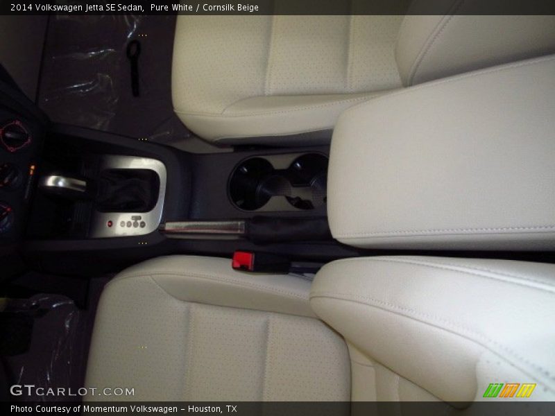 Pure White / Cornsilk Beige 2014 Volkswagen Jetta SE Sedan