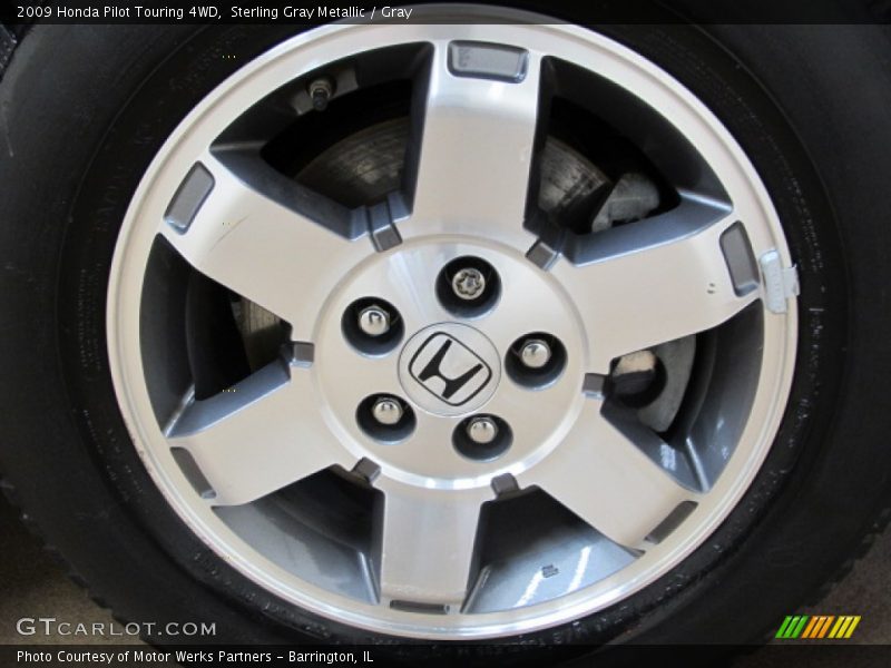 Sterling Gray Metallic / Gray 2009 Honda Pilot Touring 4WD