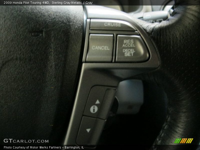 Sterling Gray Metallic / Gray 2009 Honda Pilot Touring 4WD
