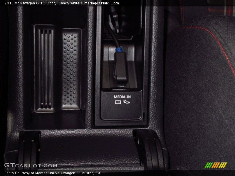 Candy White / Interlagos Plaid Cloth 2013 Volkswagen GTI 2 Door