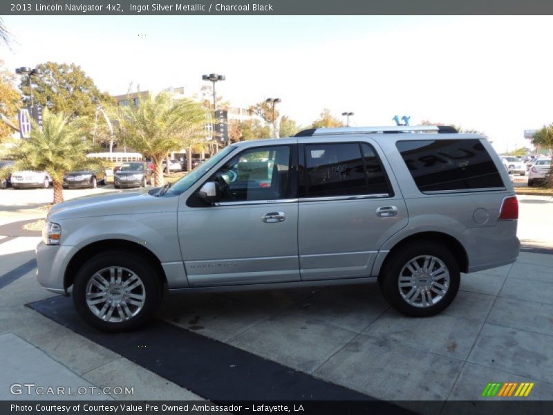 Ingot Silver Metallic / Charcoal Black 2013 Lincoln Navigator 4x2
