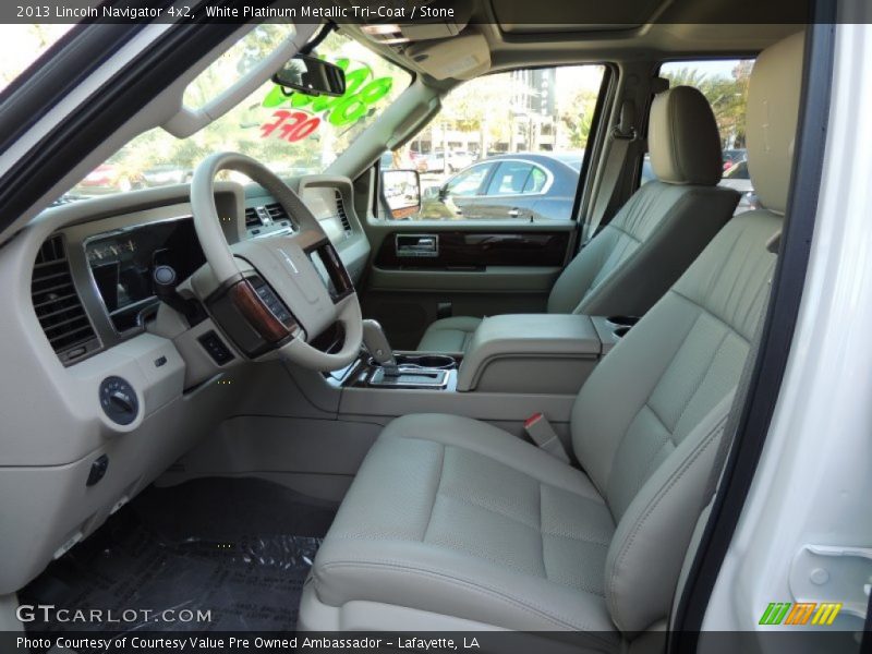 White Platinum Metallic Tri-Coat / Stone 2013 Lincoln Navigator 4x2