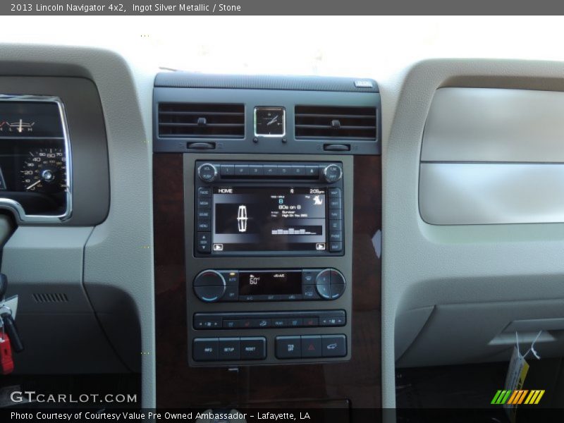 Ingot Silver Metallic / Stone 2013 Lincoln Navigator 4x2