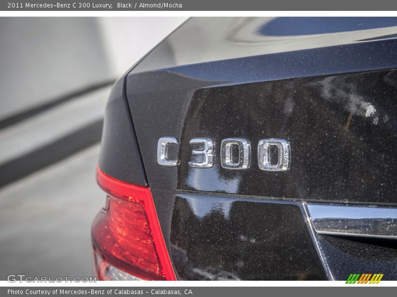 Black / Almond/Mocha 2011 Mercedes-Benz C 300 Luxury