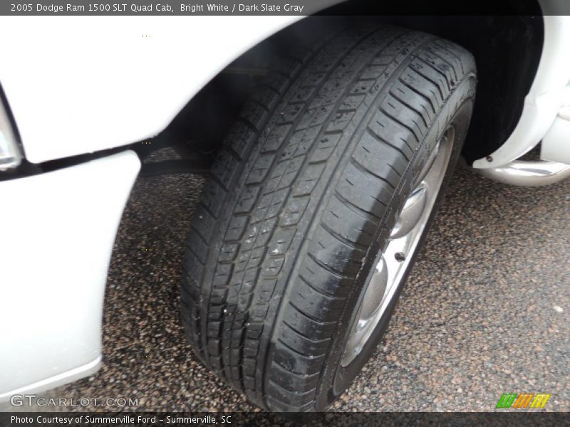 Bright White / Dark Slate Gray 2005 Dodge Ram 1500 SLT Quad Cab