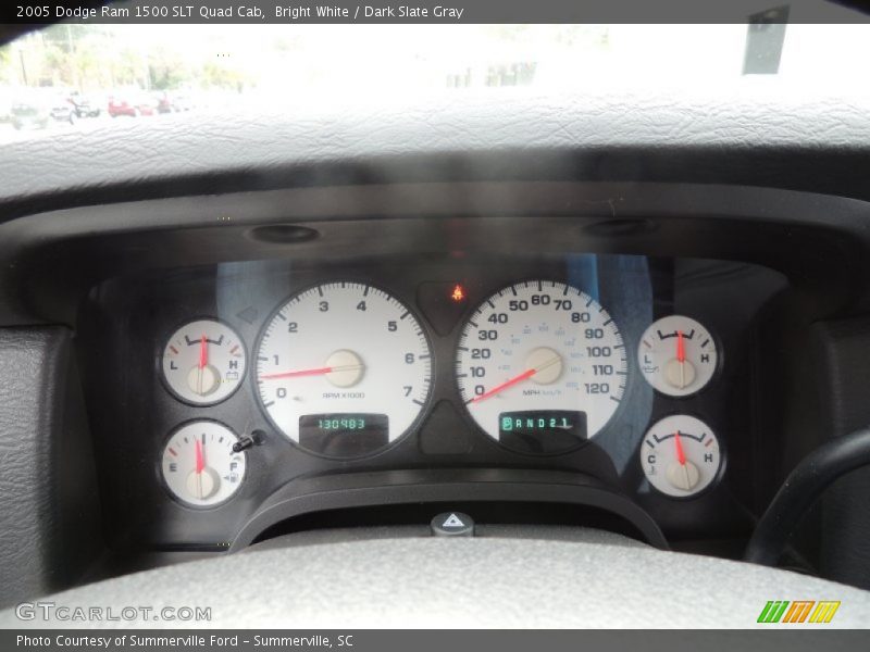 Bright White / Dark Slate Gray 2005 Dodge Ram 1500 SLT Quad Cab