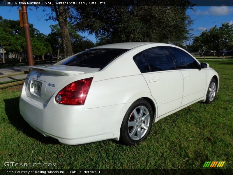 Winter Frost Pearl / Cafe Latte 2005 Nissan Maxima 3.5 SL