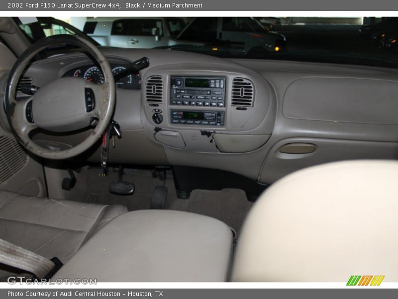 Black / Medium Parchment 2002 Ford F150 Lariat SuperCrew 4x4