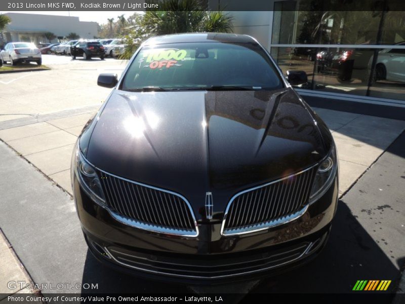 Kodiak Brown / Light Dune 2013 Lincoln MKS FWD