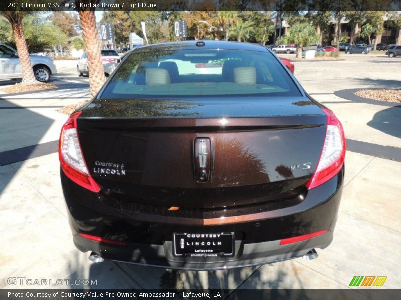 Kodiak Brown / Light Dune 2013 Lincoln MKS FWD