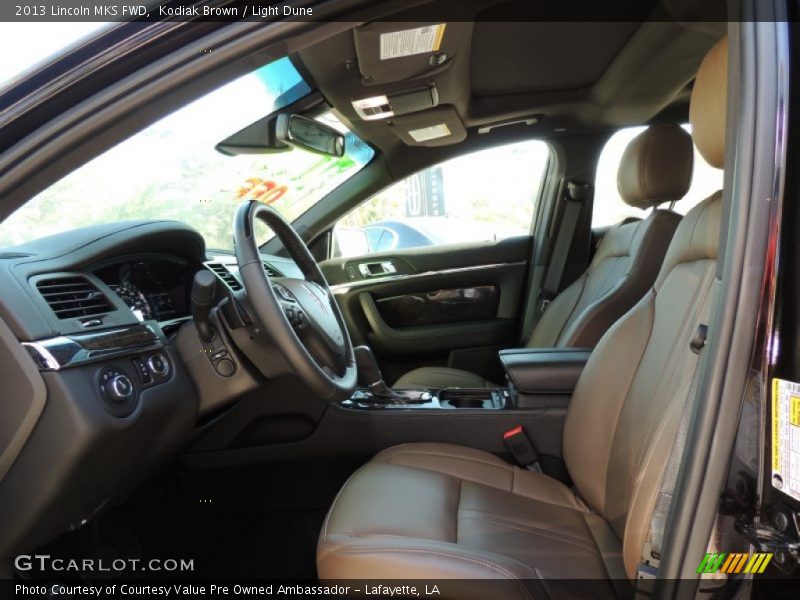 Kodiak Brown / Light Dune 2013 Lincoln MKS FWD
