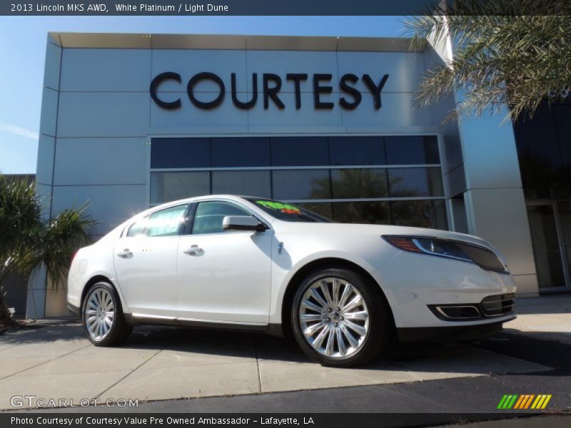 White Platinum / Light Dune 2013 Lincoln MKS AWD