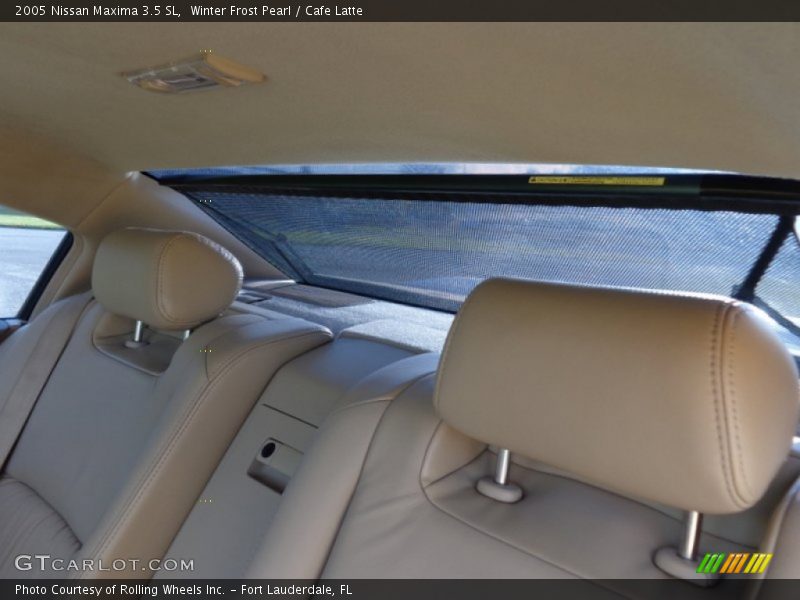 Winter Frost Pearl / Cafe Latte 2005 Nissan Maxima 3.5 SL