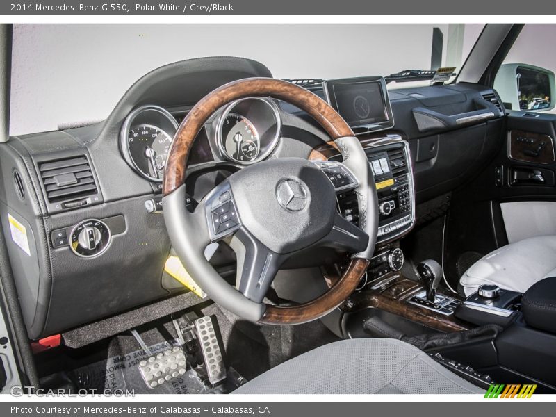 Polar White / Grey/Black 2014 Mercedes-Benz G 550