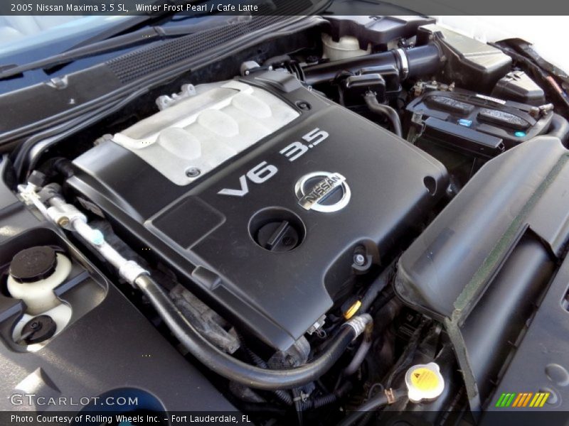 Winter Frost Pearl / Cafe Latte 2005 Nissan Maxima 3.5 SL