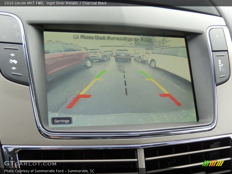 Ingot Silver Metallic / Charcoal Black 2010 Lincoln MKT FWD