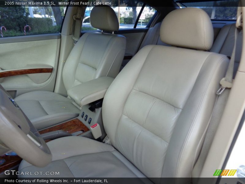 Winter Frost Pearl / Cafe Latte 2005 Nissan Maxima 3.5 SL