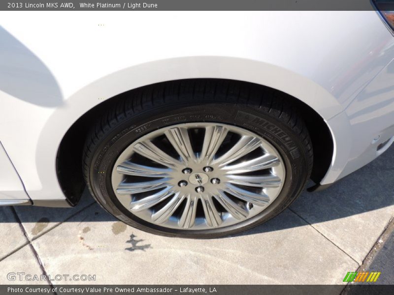White Platinum / Light Dune 2013 Lincoln MKS AWD
