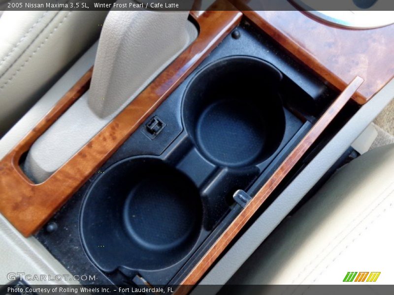 Winter Frost Pearl / Cafe Latte 2005 Nissan Maxima 3.5 SL
