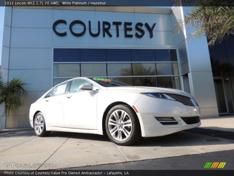 White Platinum / Hazelnut 2013 Lincoln MKZ 3.7L V6 AWD