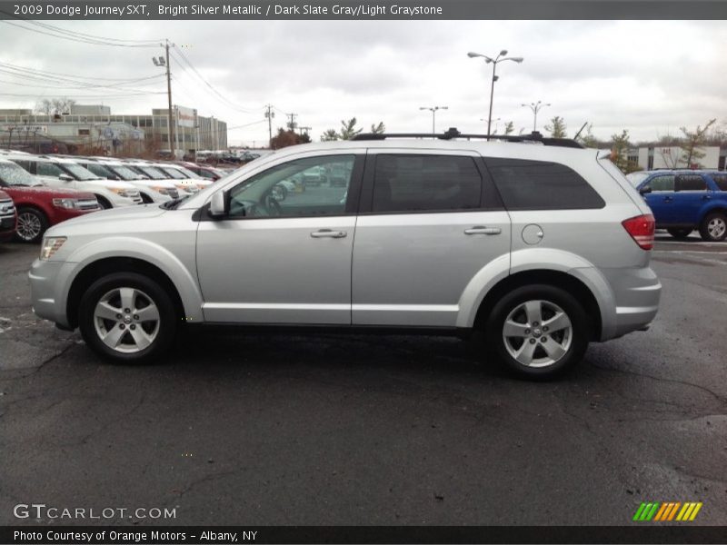 Bright Silver Metallic / Dark Slate Gray/Light Graystone 2009 Dodge Journey SXT