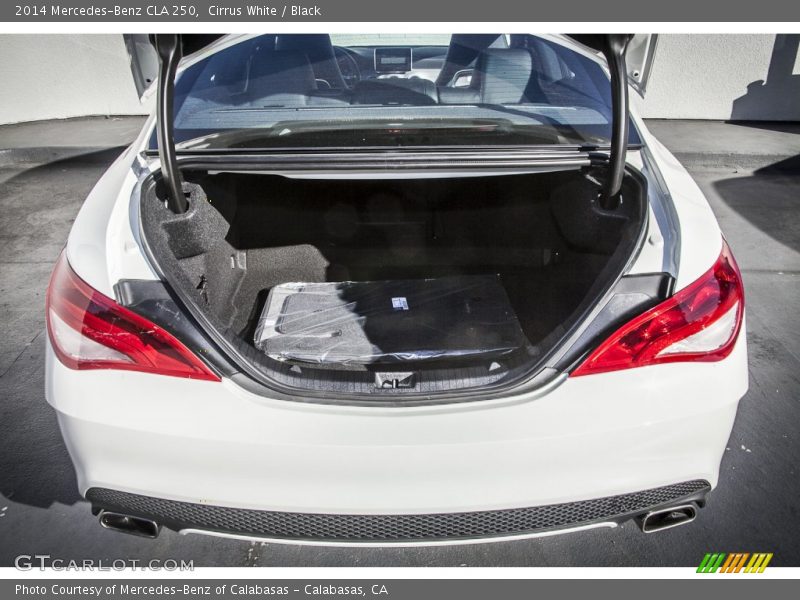 Cirrus White / Black 2014 Mercedes-Benz CLA 250