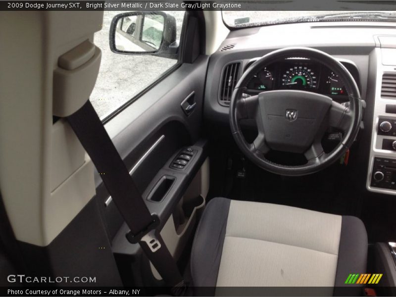 Bright Silver Metallic / Dark Slate Gray/Light Graystone 2009 Dodge Journey SXT