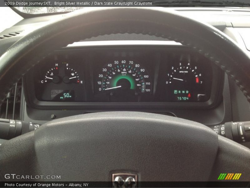 Bright Silver Metallic / Dark Slate Gray/Light Graystone 2009 Dodge Journey SXT