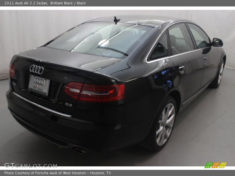 Brilliant Black / Black 2011 Audi A6 3.2 Sedan
