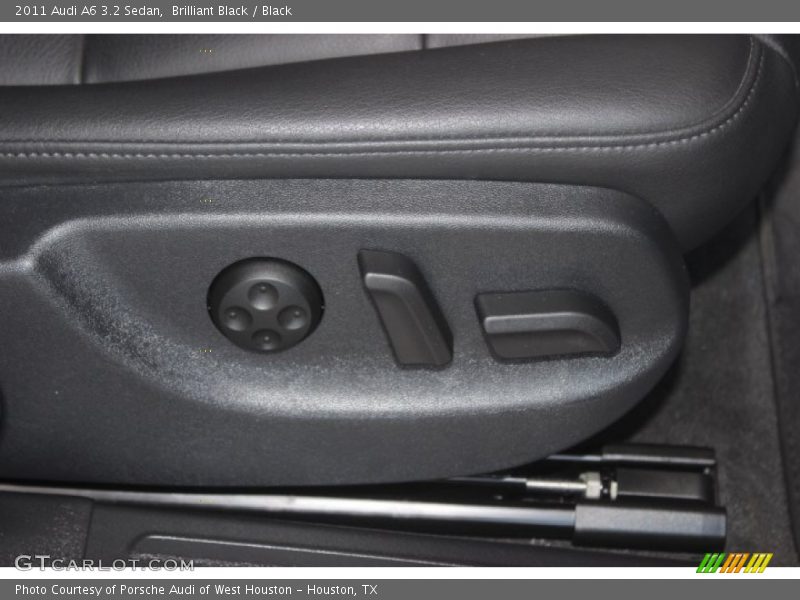 Brilliant Black / Black 2011 Audi A6 3.2 Sedan