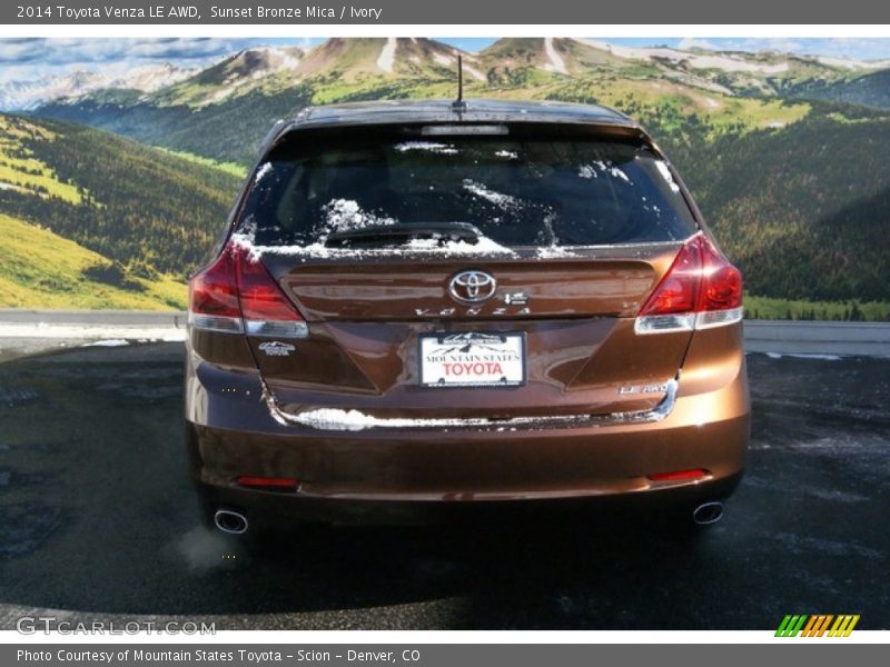 Sunset Bronze Mica / Ivory 2014 Toyota Venza LE AWD