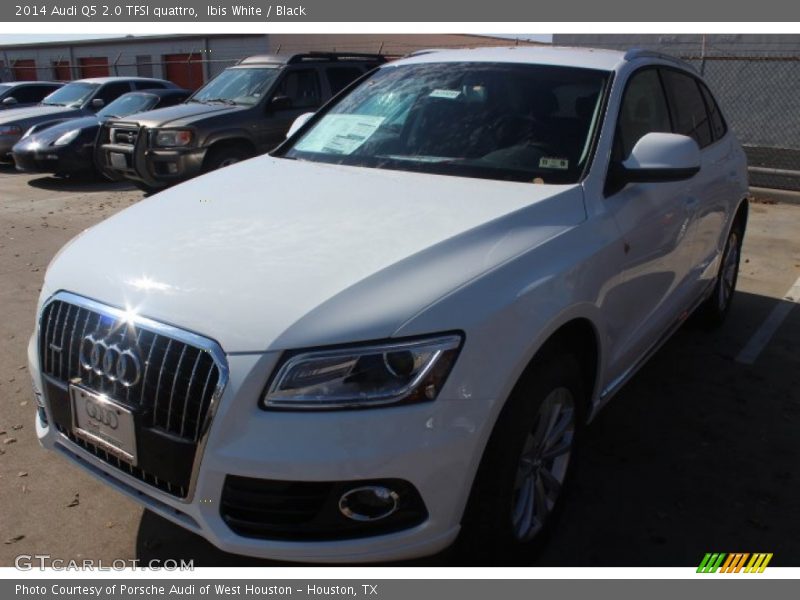 Ibis White / Black 2014 Audi Q5 2.0 TFSI quattro