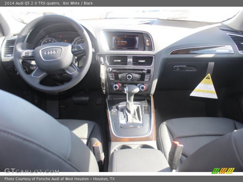 Ibis White / Black 2014 Audi Q5 2.0 TFSI quattro