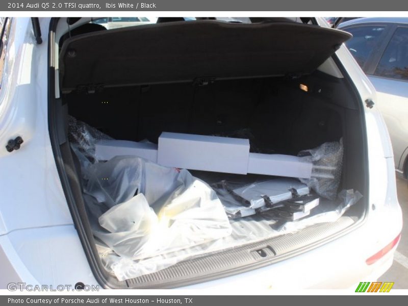 Ibis White / Black 2014 Audi Q5 2.0 TFSI quattro
