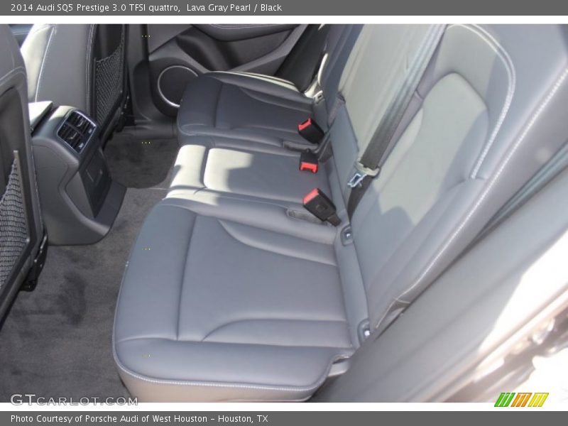 Rear Seat of 2014 SQ5 Prestige 3.0 TFSI quattro