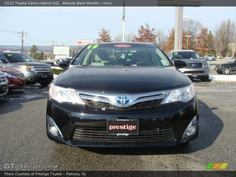 Attitude Black Metallic / Ivory 2013 Toyota Camry Hybrid XLE