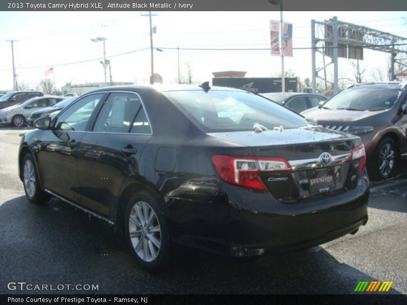 Attitude Black Metallic / Ivory 2013 Toyota Camry Hybrid XLE