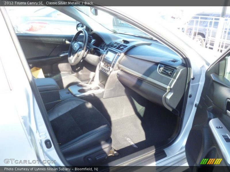 Classic Silver Metallic / Black 2012 Toyota Camry SE