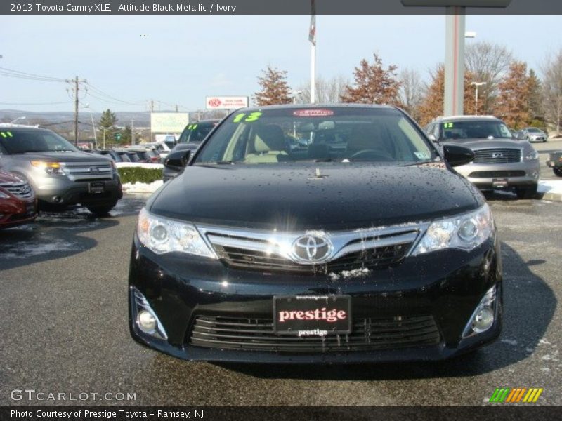 Attitude Black Metallic / Ivory 2013 Toyota Camry XLE