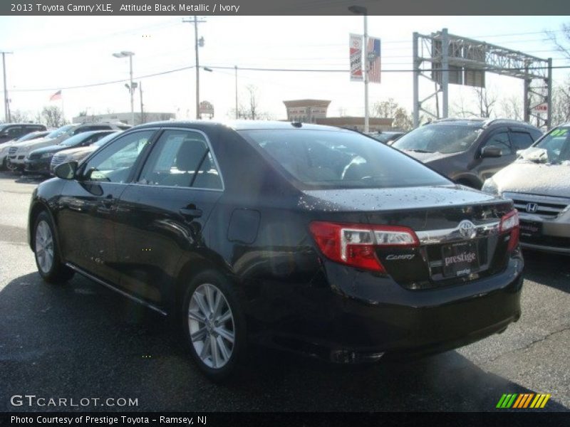 Attitude Black Metallic / Ivory 2013 Toyota Camry XLE