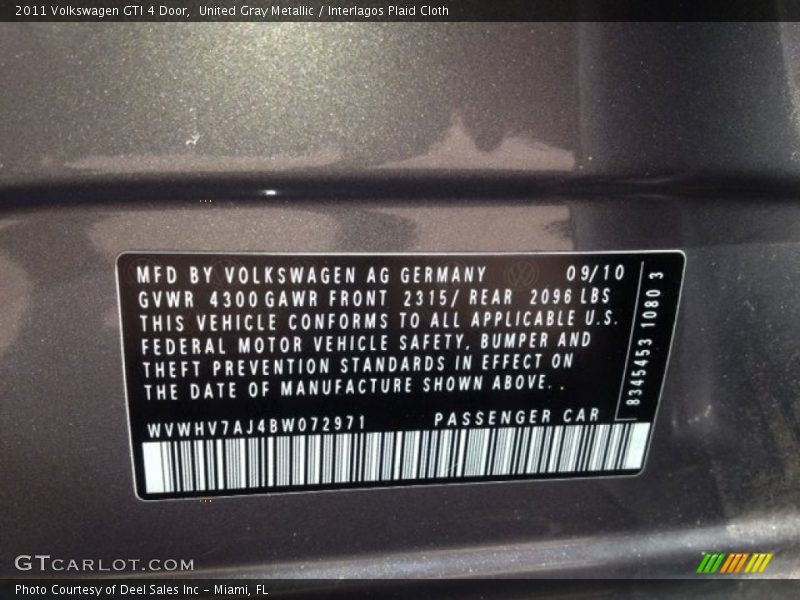 United Gray Metallic / Interlagos Plaid Cloth 2011 Volkswagen GTI 4 Door