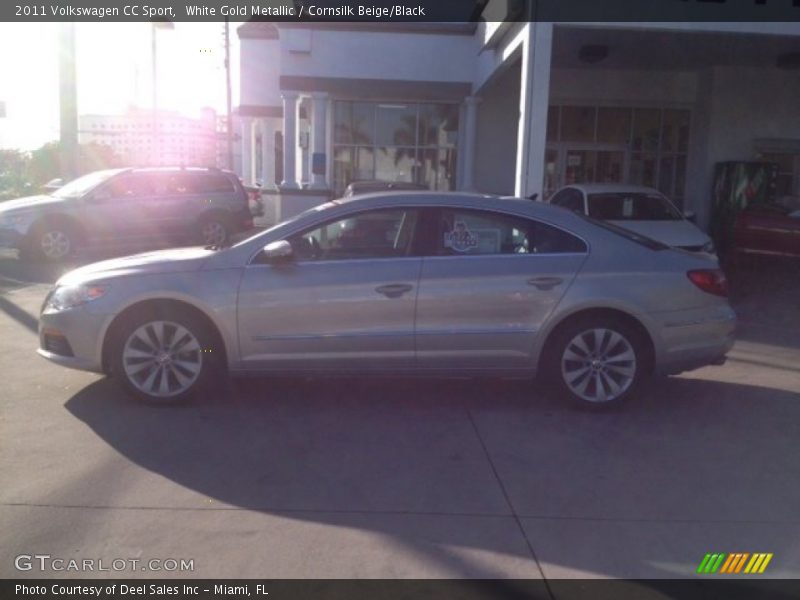 White Gold Metallic / Cornsilk Beige/Black 2011 Volkswagen CC Sport