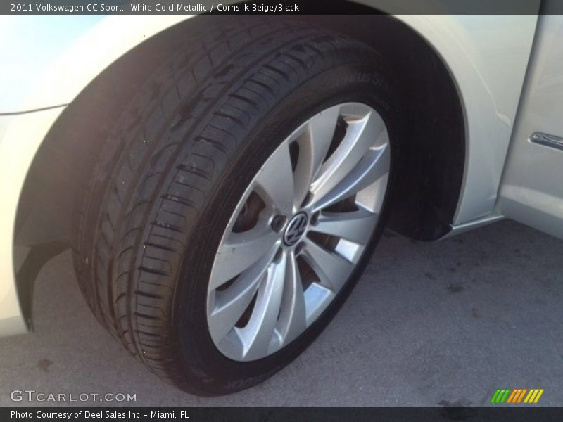 White Gold Metallic / Cornsilk Beige/Black 2011 Volkswagen CC Sport