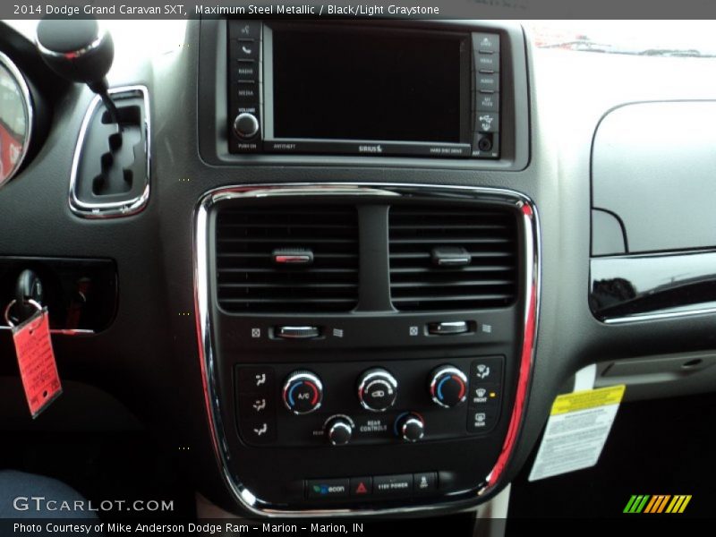Maximum Steel Metallic / Black/Light Graystone 2014 Dodge Grand Caravan SXT