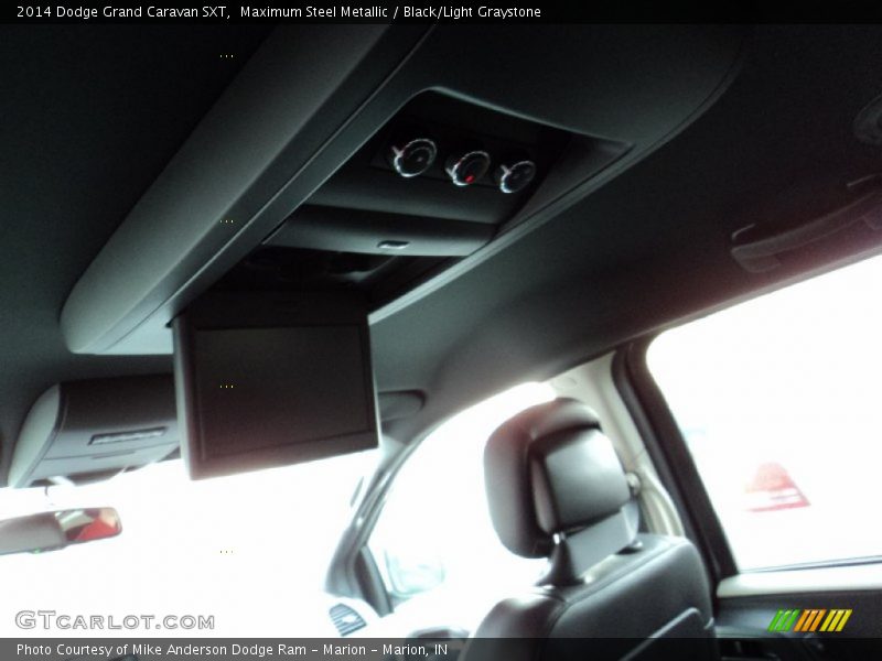 Maximum Steel Metallic / Black/Light Graystone 2014 Dodge Grand Caravan SXT