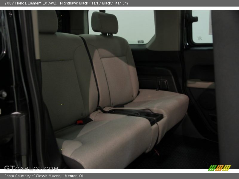 Nighthawk Black Pearl / Black/Titanium 2007 Honda Element EX AWD