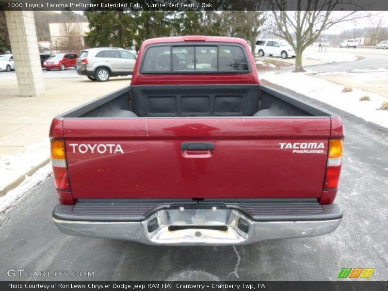 Sunfire Red Pearl / Oak 2000 Toyota Tacoma PreRunner Extended Cab